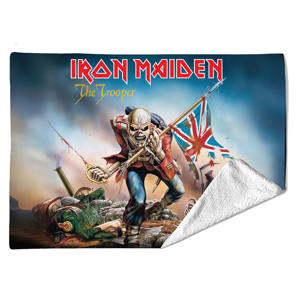 Iron Maiden Sherpa Fleece Blanket: Trooper